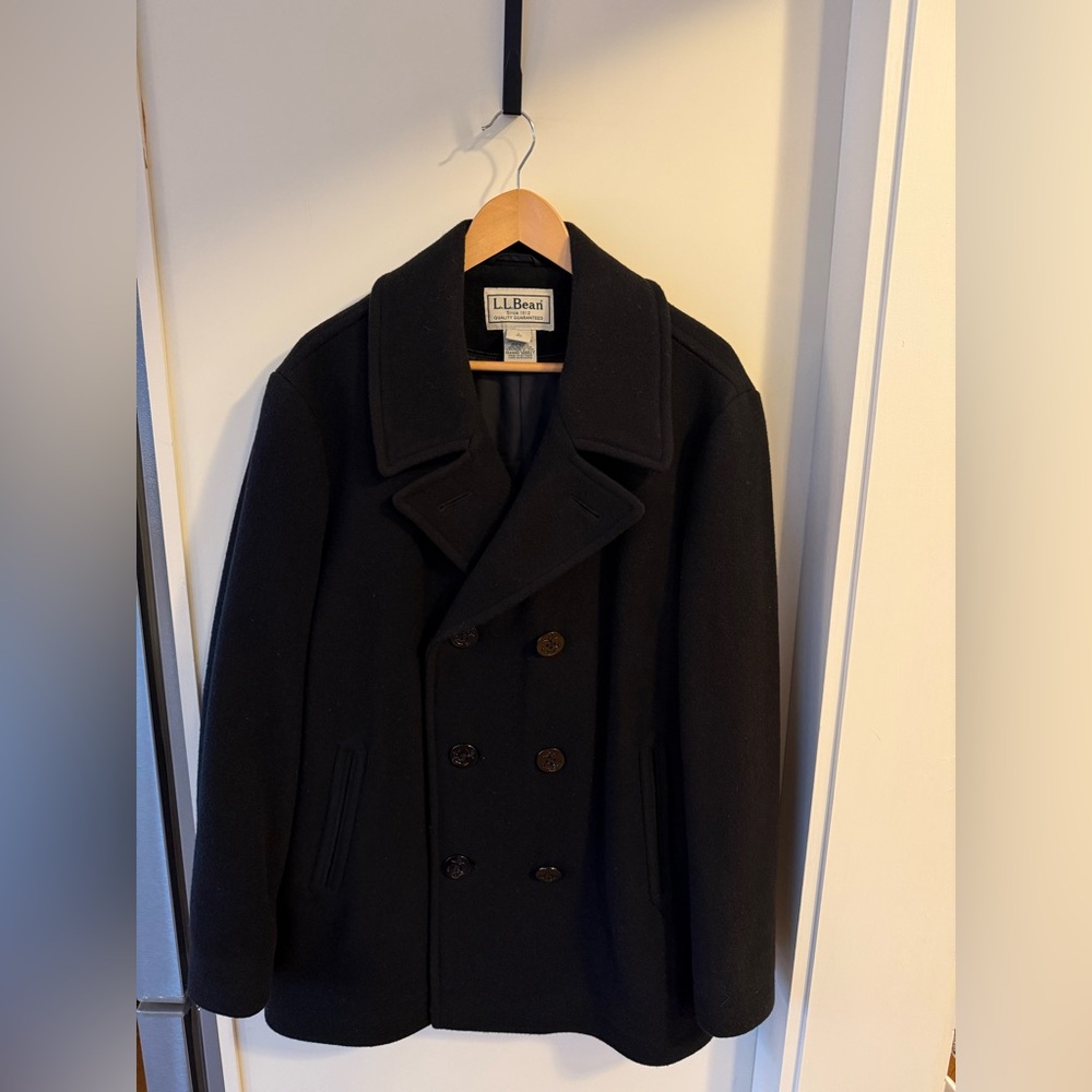 Men’s L.L. Bean Wool Peacoat - size L